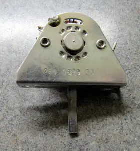 260-0699-00 TEKTRONIX Oscilloscope Sweep Switch #2