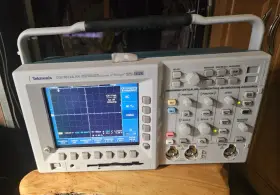 3012B-NV TEKTRONIX Tds Digital Phosphor Oscilloscope