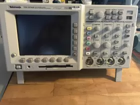 3034B TEKTRONIX Tds Channel Digital Phosphor Oscilloscope