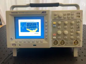 3052C TEKTRONIX Tds Digital Phosphor Oscilloscope Gs