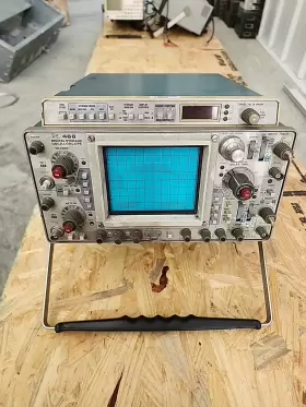 36000 TEKTRONIX Digital Storage Oscilloscope