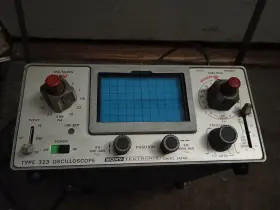 3828 TEKTRONIX Sony Oscilloscope