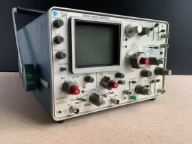 453A TEKTRONIX Oscilloscope Powers