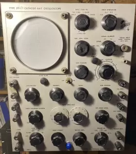 511AD TEKTRONIX Oscilloscope Must