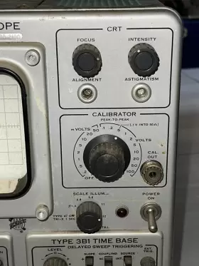 561A TEKTRONIX Oscilloscope Base Dual Traceuntested Trace Amp #3