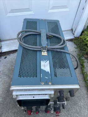 561S TEKTRONIX Oscilloscope Base #2