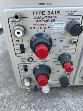 561S TEKTRONIX Oscilloscope Base #3