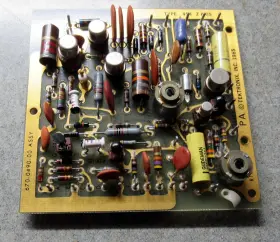 670-0490-00 TEKTRONIX Axis Printed Circuit Board