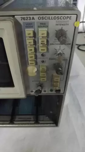 7623A TEKTRONIX Oscilloscope #3