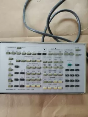7854 TEKTRONIX Waveform Calculator