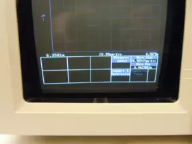 B010205 TEKTRONIX Digital Sampling Oscilloscope Touch Screen #2