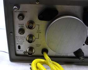 B294990 TEKTRONIX Waveform Monitor