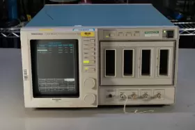 CSA803A TEKTRONIX Communication Signal Analyzer