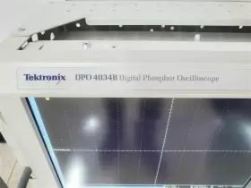 DPO-4034B TEKTRONIX Chan Oscilloscope Rackmount Kit #3