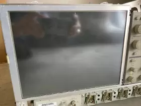 DPO7054 TEKTRONIX Digital Phosphor Oscilloscope #2