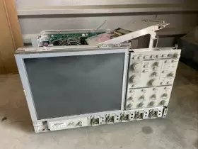DPO7054 TEKTRONIX Digital Phosphor Oscilloscope