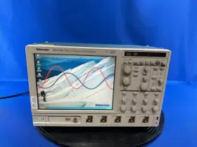DPO7104 TEKTRONIX Digital Oscilloscope