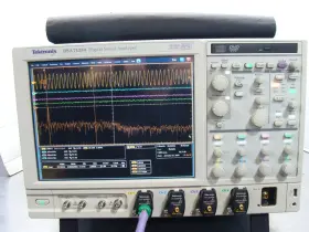 DSA71254 TEKTRONIX Digital Analyzer Oscilloscope Ddr