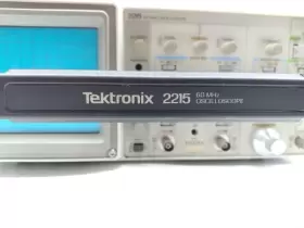 MODEL-2215 TEKTRONIX Analog Oscilloscope #2