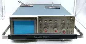 MODEL-2215 TEKTRONIX Analog Oscilloscope