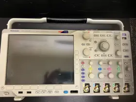 MSO4034B TEKTRONIX Gs Signal Oscilloscope