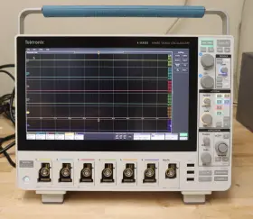 Tektronix Mso46 4-bw-500 Mixed Signal Scope 6-ch 500mhz 6.25gsa/s Without Ptions Guaranteed
