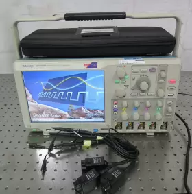 MSO5054 TEKTRONIX Signal Oscilloscope Probes