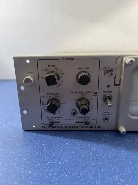 RM-529 TEKTRONIX Oscillator Powers #3