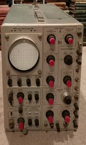 RM545B TEKTRONIX Oscilloscope Plug