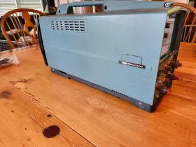 T935 TEKTRONIX Oscilloscope #2