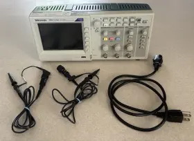 Tektronix Tbs1152 Oscilloscope 150mhz 1gs/s. Working