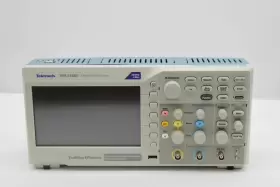TBS1152B TEKTRONIX Tbs Digital Storage Oscilloscope