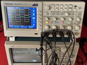 TDS-2024C TEKTRONIX Channel Oscilloscope