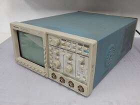 TDS-420 TEKTRONIX Channel Digitizing Oscilloscope