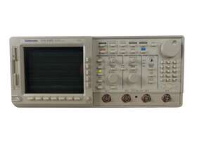 TDS-510A TEKTRONIX Channel Digitizing Oscilloscope