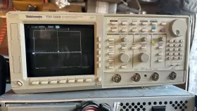 TDS-540B TEKTRONIX Digitizing Oscilloscope
