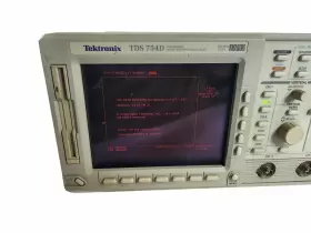 TDS-754D TEKTRONIX Channel Digital Phosphor Oscilloscope #3