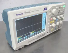 TDS1052B TEKTRONIX Channel Digital Oscilloscope