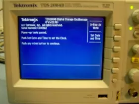 TDS2004B TEKTRONIX Channel Oscilloscope #2