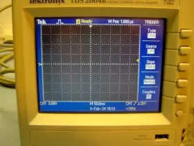 TDS2004B TEKTRONIX Channel Oscilloscope #3