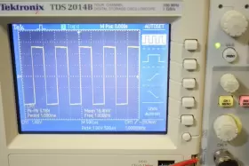 TDS2014B TEKTRONIX Digital Storage Oscilloscope Gs #2