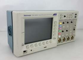 TDS3054C TEKTRONIX Digital Phosphor Oscilloscope Channels