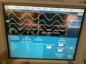 TDS5104 TEKTRONIX Digital Oscilloscope #2