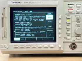 TDS680B TEKTRONIX Oscilloscope #3