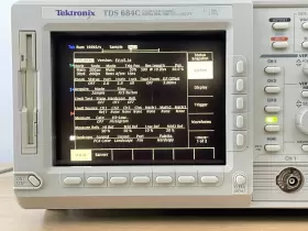 TDS684C TEKTRONIX Oscilloscope #3