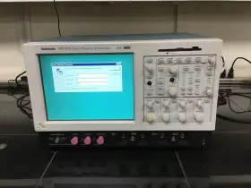 TDS7254 TEKTRONIX Gs Dpo Oscilloscope