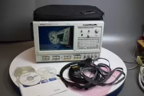 TLA5204 TEKTRONIX Channel Logic Analyzer Set Oscilloscope Tek