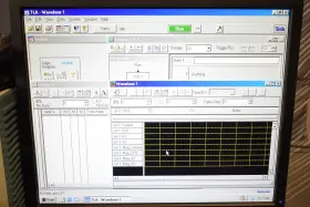 TLA612 TEKTRONIX Logic Analyzer Timing #2