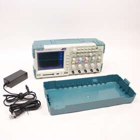 TPS-2024 TEKTRONIX Digital Storage Oscilloscope Battery