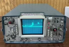 USM-425 TEKTRONIX Oscilloscope
